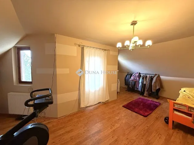 Eladó ház Kunadacs 220 nm