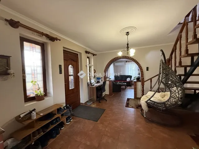 Eladó ház Kunadacs 220 nm