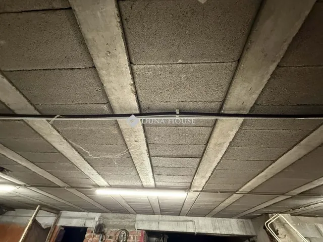 Eladó ház Kunadacs 220 nm