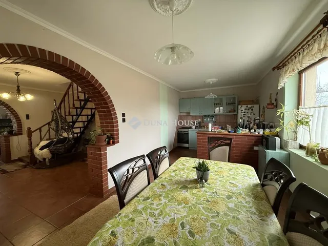 Eladó ház Kunadacs 220 nm