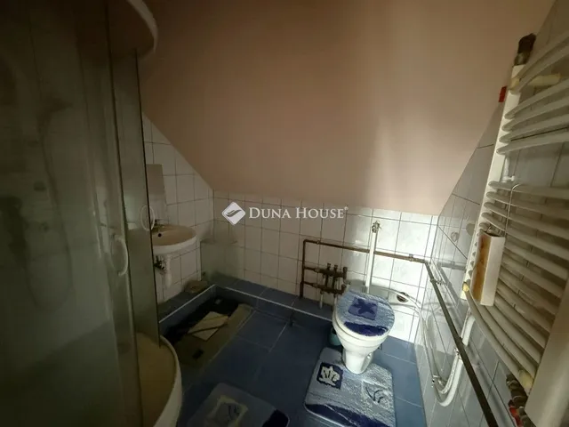 Eladó ház Kunadacs 220 nm