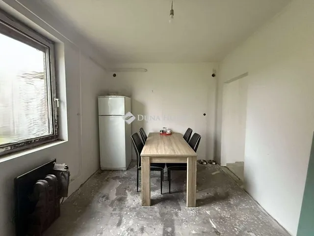 Eladó ház Izsák 81 nm