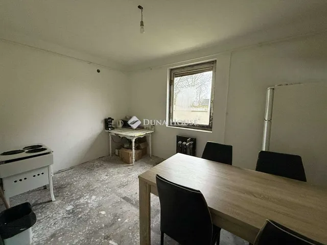 Eladó ház Izsák 81 nm