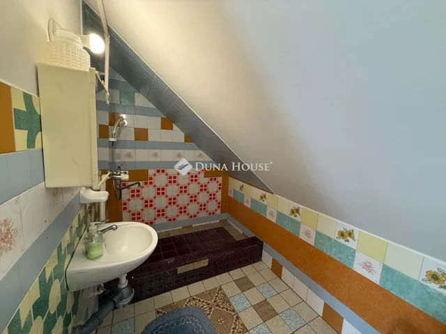 Eladó ház Abádszalók 150 nm