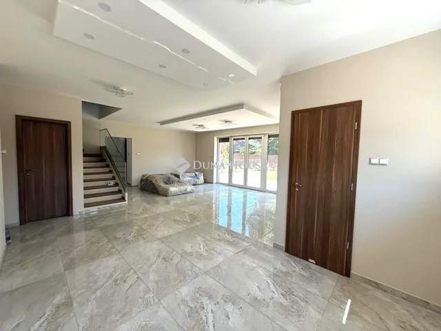 Kiadó ház Kecskemét 154 nm