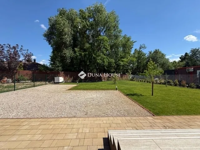 Kiadó ház Kecskemét 154 nm