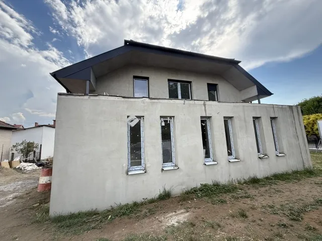 Eladó lakás Kecskemét 82 nm