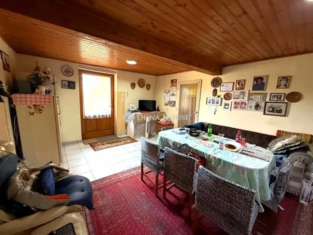 Eladó mezőgazdasági ingatlan Kerekegyháza 100 nm