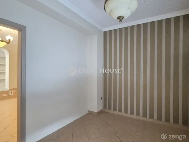 Eladó ház Kecskemét 190 nm