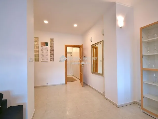Kiadó lakás Budapest V. kerület, Belváros 111 nm