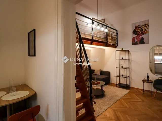 Eladó lakás Budapest VI. kerület, Nagykörúton kívüli terület 32 nm