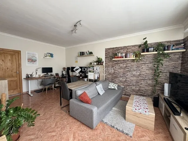 Eladó lakás Budapest X. kerület, Téglagyárdűlő 54 nm