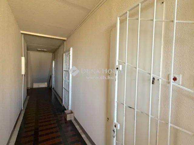 Eladó lakás Budapest VIII. kerület, Corvin negyed 52 nm