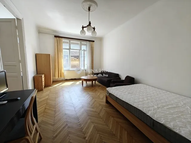 Eladó lakás Budapest VIII. kerület, Palotanegyed 113 nm