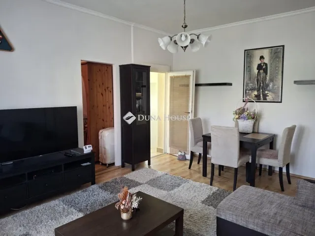 Eladó lakás Budapest XIV. kerület, Herminamező 49 nm