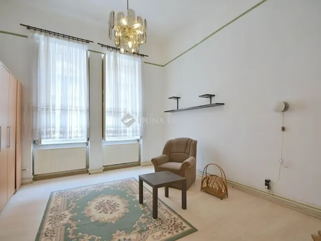 Eladó lakás Budapest VIII. kerület 76 nm