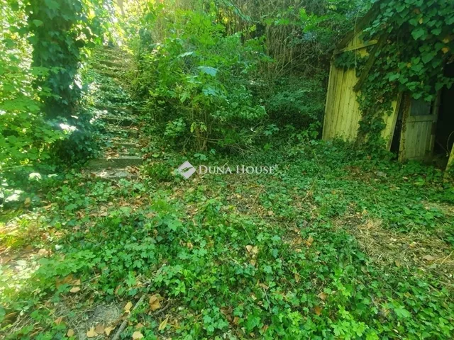 Eladó telek Kulcs 1783 nm