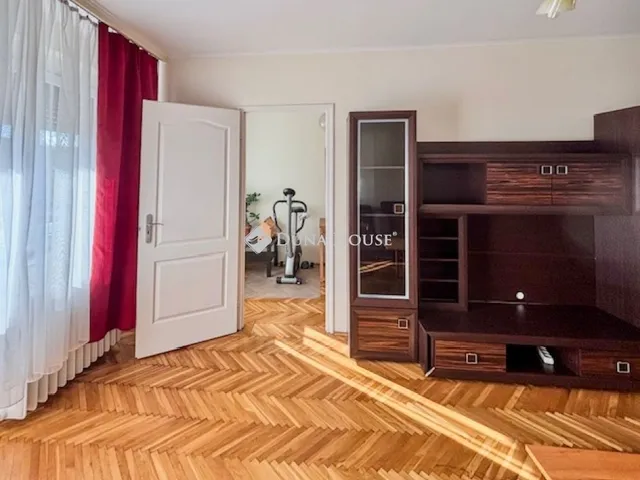 Kiadó lakás Budapest II. kerület 67 nm