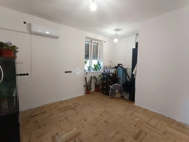 Eladó lakás Budapest X. kerület, Kőbánya 36 nm