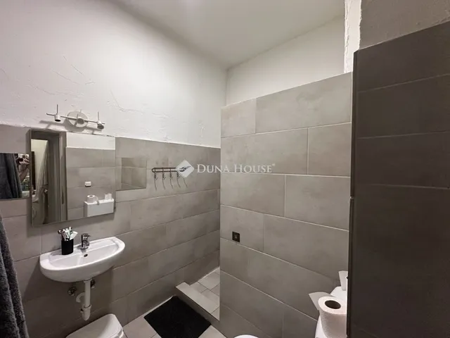 Eladó lakás Budapest XXI. kerület, Gyártelep 44 nm