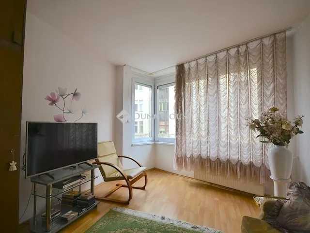 Eladó lakás Budapest VIII. kerület 55 nm