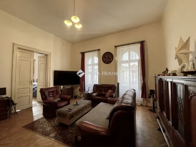 Eladó lakás Budapest VI. kerület, Nagykörúton kívüli terület 89 nm