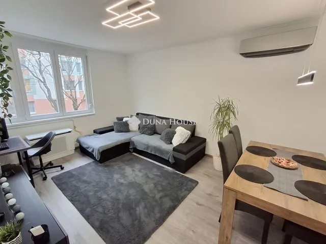 Eladó lakás Budapest XVIII. kerület, Lakatostelep 49 nm