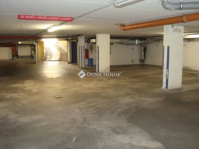 Kiadó garázs Budapest IX. kerület 12 nm