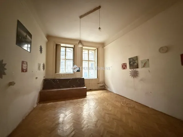 Eladó lakás Budapest VIII. kerület, Józsefváros 49 nm