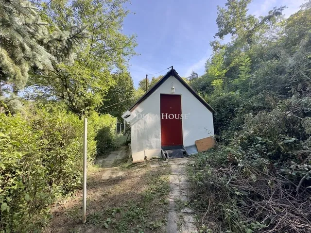 Eladó telek Törökbálint 834 nm