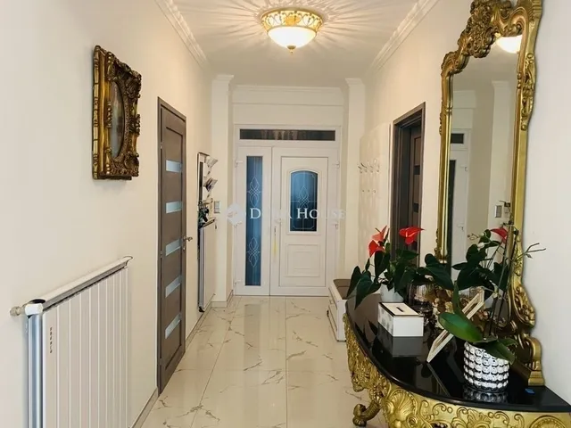 Eladó ház Érd 200 nm