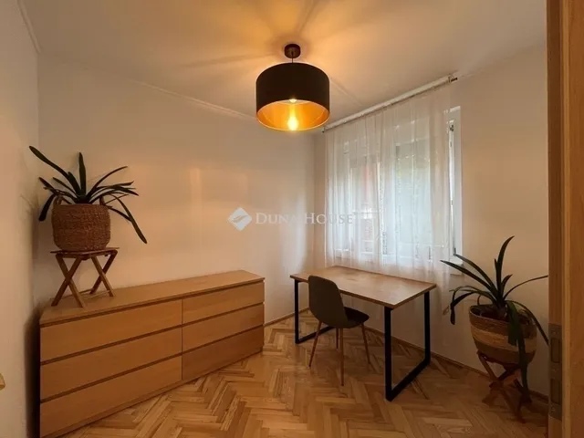 Eladó lakás Budapest XII. kerület 73 nm