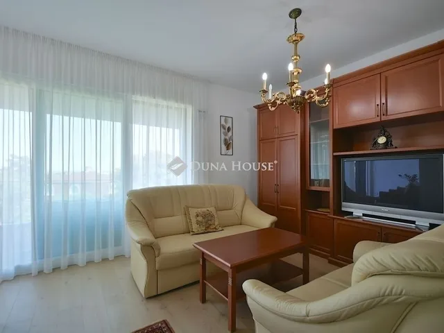 Kiadó lakás Budapest XII. kerület, Németvölgy 106 nm