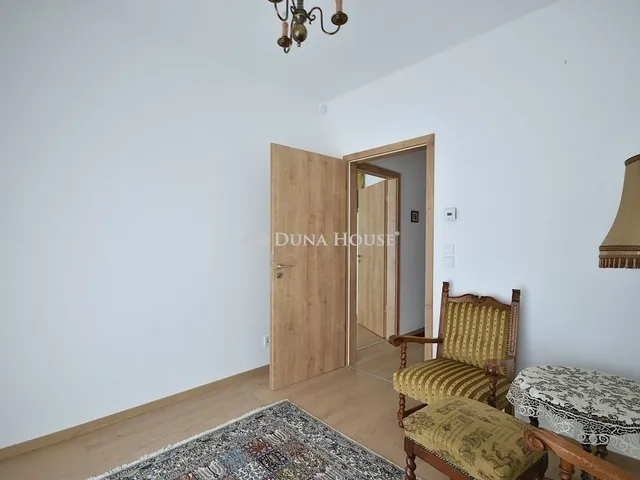 Kiadó lakás Budapest XII. kerület, Németvölgy 106 nm