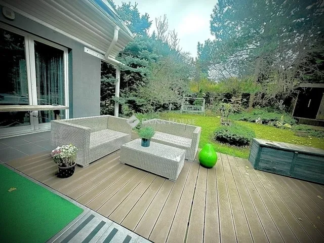 Eladó ház Budapest XXII. kerület, Budafok-Rózsavölgy 300 nm