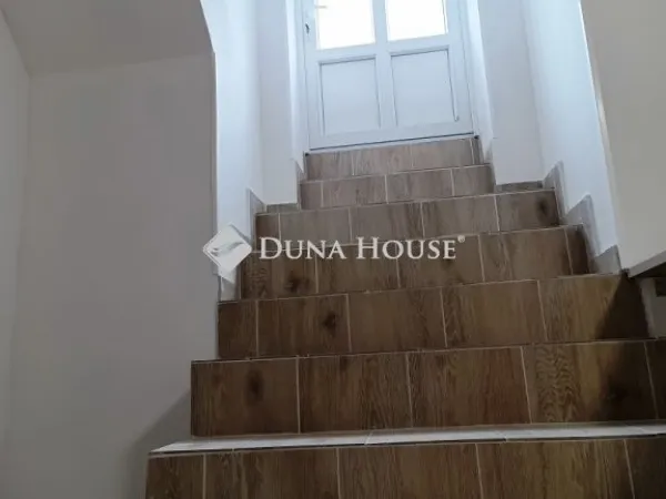 Eladó lakás Budapest VIII. kerület, Corvin negyed 38 nm