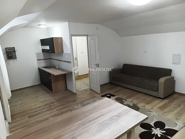 Eladó lakás Budapest VIII. kerület, Corvin negyed 38 nm