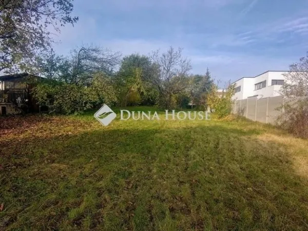 Eladó telek Budapest XXII. kerület, Budafok 1211 nm