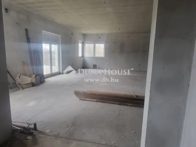 Eladó ház Cegléd 346 nm