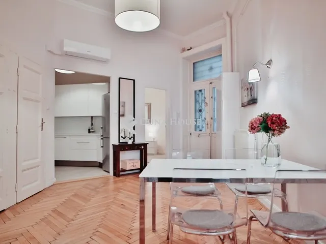 Eladó lakás Budapest V. kerület, Belváros 93 nm