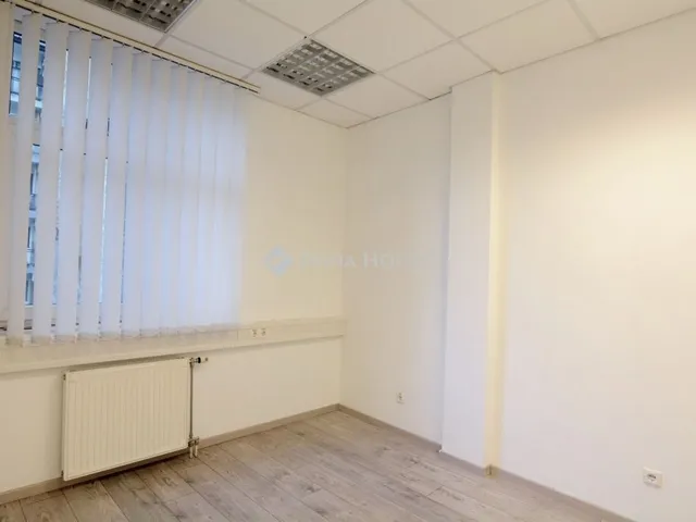 Kiadó kereskedelmi és ipari ingatlan Budapest VIII. kerület, Palotanegyed 143 nm