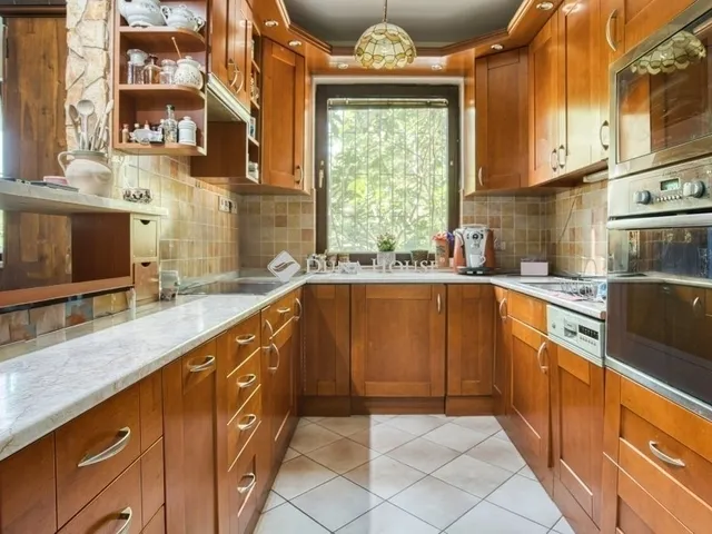 Eladó ház Budaörs 395 nm