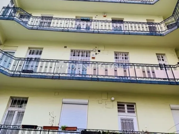 Eladó lakás Budapest V. kerület 63 nm