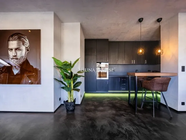 Eladó lakás Budapest IX. kerület, Rehabilitációs terület IX. ker. 73 nm