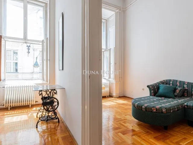 Eladó lakás Budapest V. kerület, Belváros 106 nm