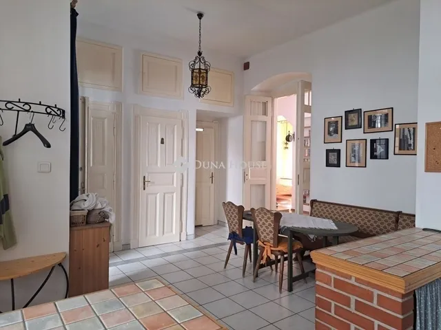 Eladó lakás Budapest VIII. kerület, Corvin negyed 100 nm