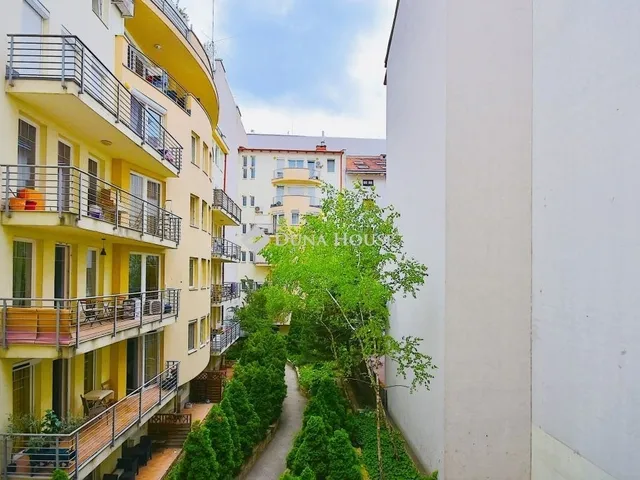 Eladó lakás Budapest VI. kerület 35 nm