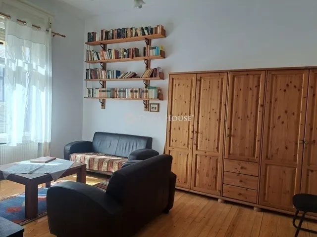 Eladó lakás Budapest VIII. kerület 100 nm
