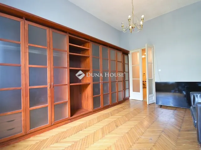 Eladó lakás Budapest VIII. kerület, Józsefváros 66 nm