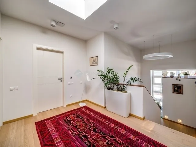 Eladó ház Budapest XI. kerület, Madárhegy 464 nm